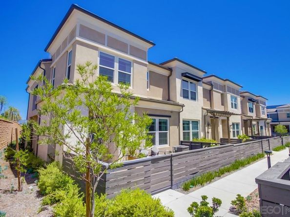 1205 Sunrise View 105, San Marcos CA 92078