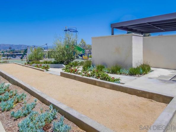 1205 Sunrise View 105, San Marcos CA 92078