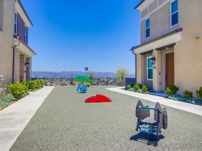 1205 Sunrise View 105, San Marcos CA 92078