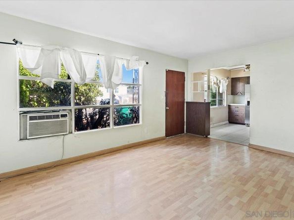 6837 Celia Vista Dr, San Diego CA 92115
