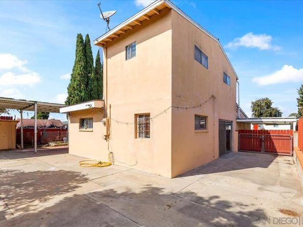 6837 Celia Vista Dr, San Diego CA 92115