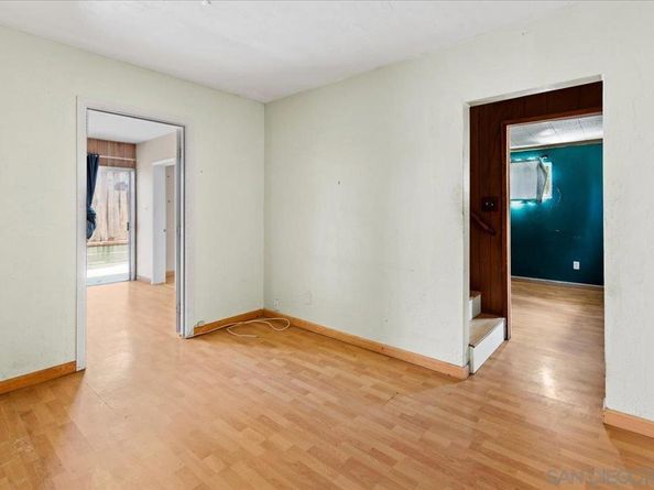 6837 Celia Vista Dr, San Diego CA 92115