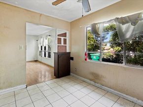 6837 Celia Vista Dr, San Diego CA 92115