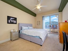 12368 Carmel Country Rd 303, San Diego CA 92130