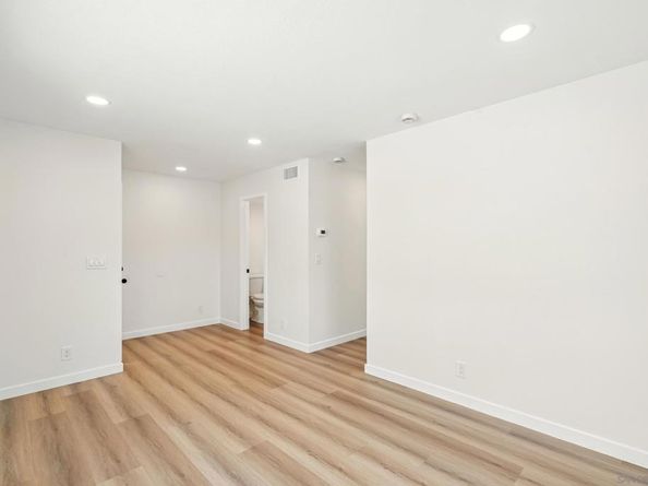 6492 6494 Lanston St., San Diego CA 92111