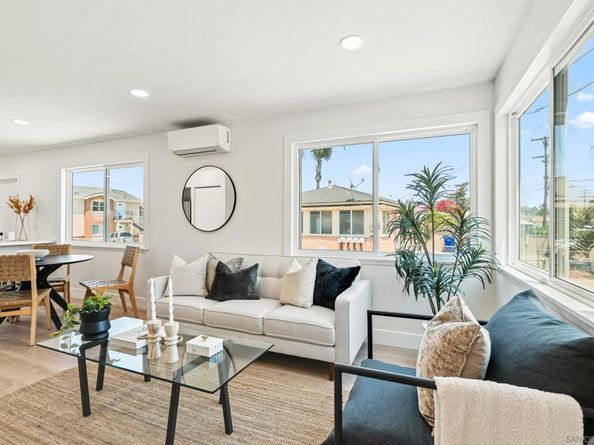6492 6494 Lanston St., San Diego CA 92111