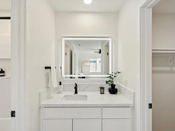 6492 6494 Lanston St., San Diego CA 92111