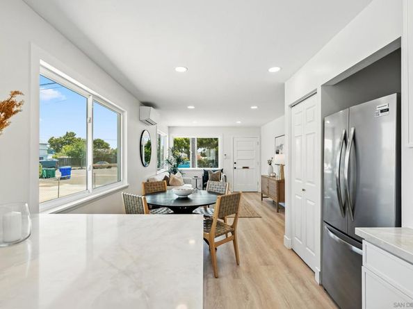6492 6494 Lanston St., San Diego CA 92111