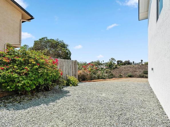 6492 6494 Lanston St., San Diego CA 92111