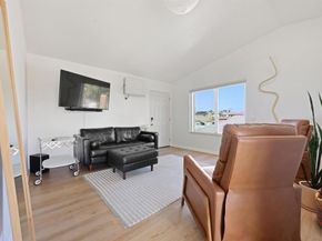 4164 Cherokee Ave G, San Diego CA 92104