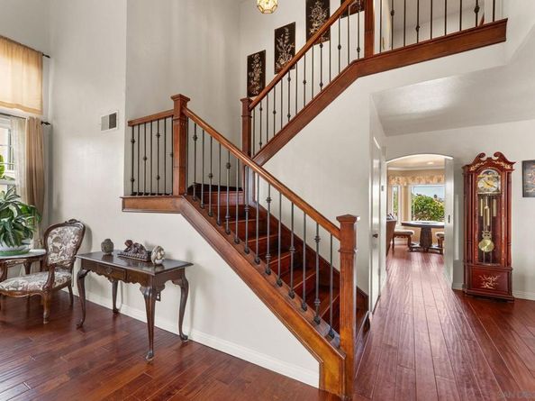 10791 Wallingford Rd, San Diego CA 92126