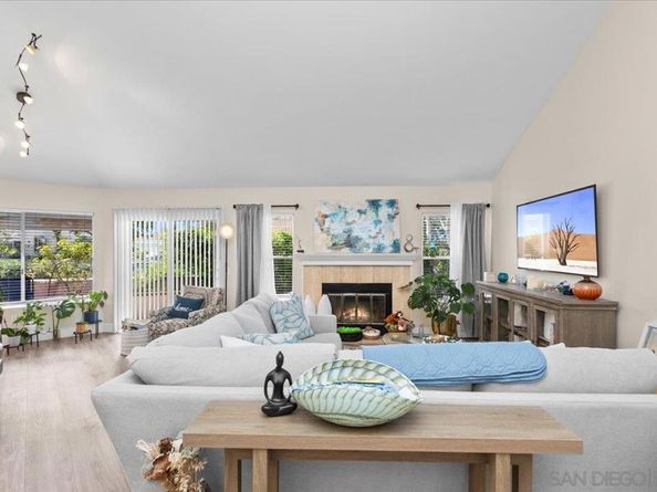 1299 Via Apuesto, San Marcos CA 92078