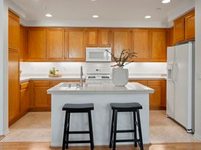 2847 Escala Cir, San Diego CA 92108