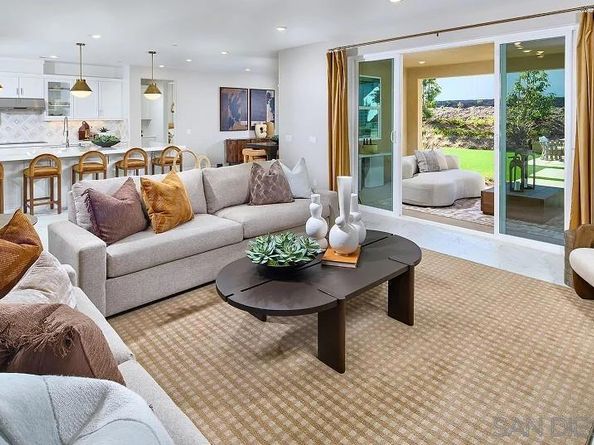 5555 Alethea Way, Oceanside CA 92057