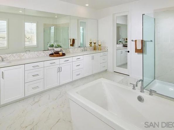 5555 Alethea Way, Oceanside CA 92057