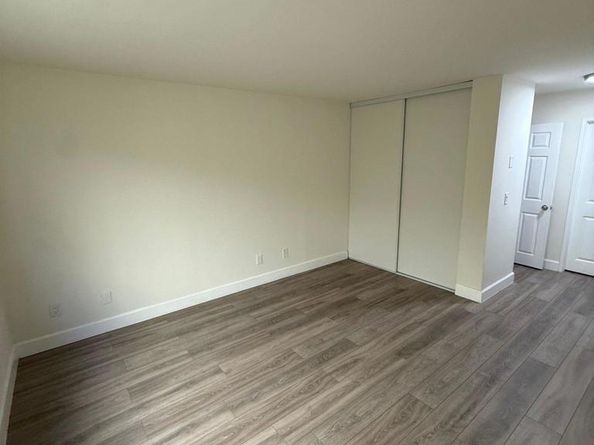 4310 54Th St 105, San Diego CA 92115
