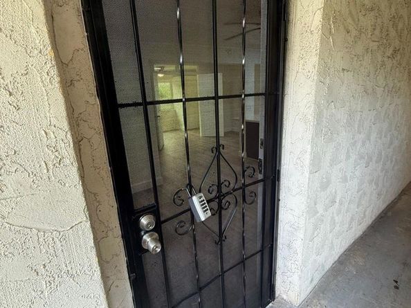 4310 54Th St 105, San Diego CA 92115