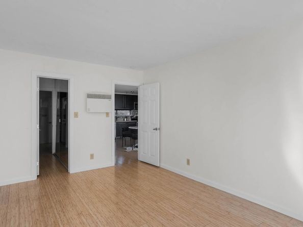 2266 Grand Ave 31, San Diego CA 92109