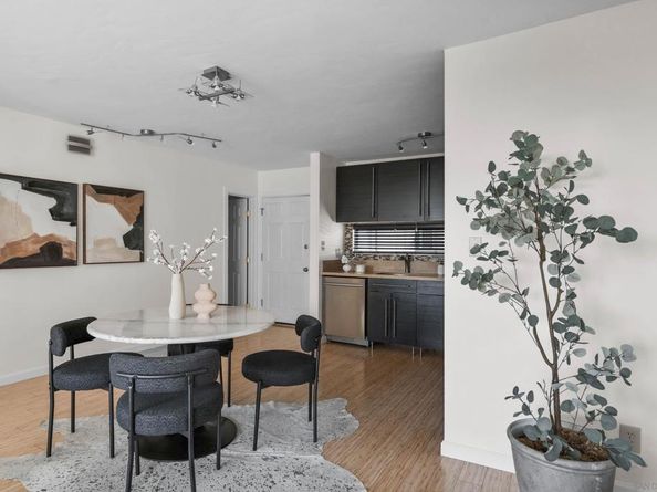 2266 Grand Ave 31, San Diego CA 92109