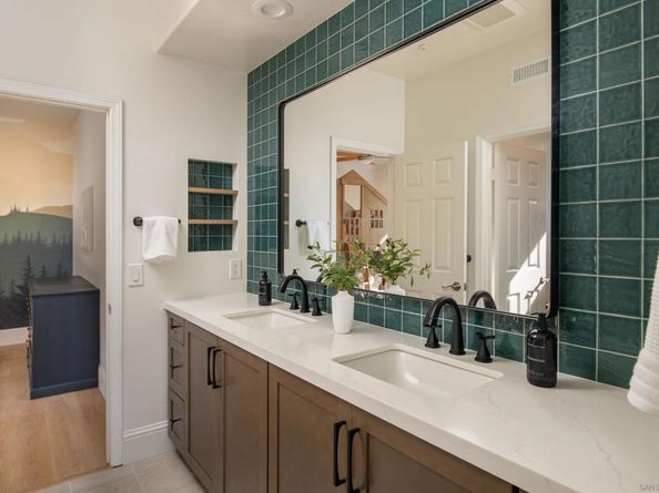 2815 Santa Fe Vista Ct, Encinitas CA 92024