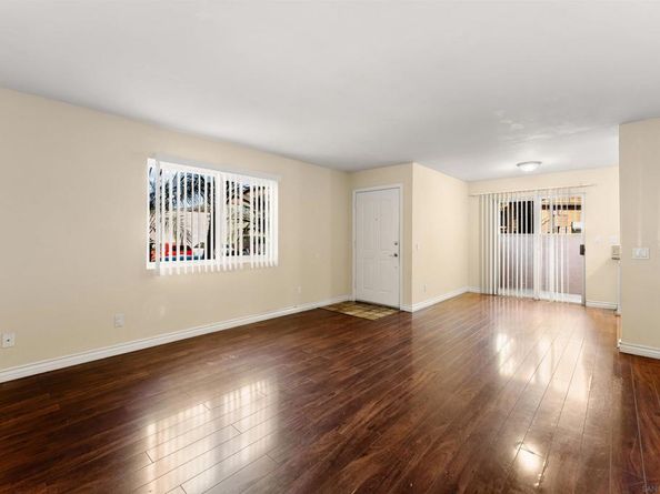 502 Calle Montecito 19, Oceanside CA 92057