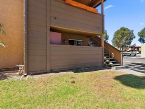 502 Calle Montecito 19, Oceanside CA 92057