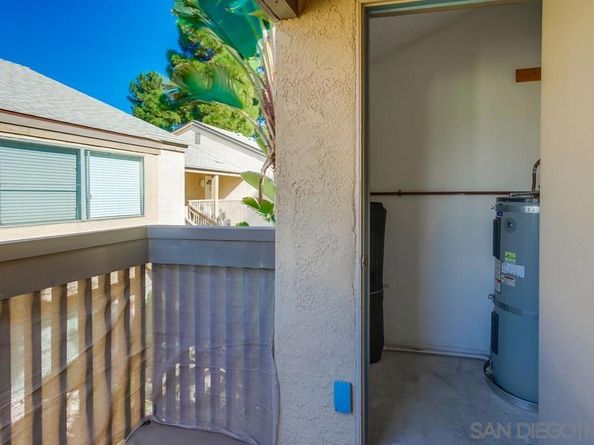 8628 Via Mallorca D, La Jolla CA 92037