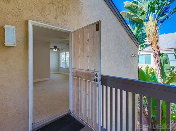 8628 Via Mallorca D, La Jolla CA 92037