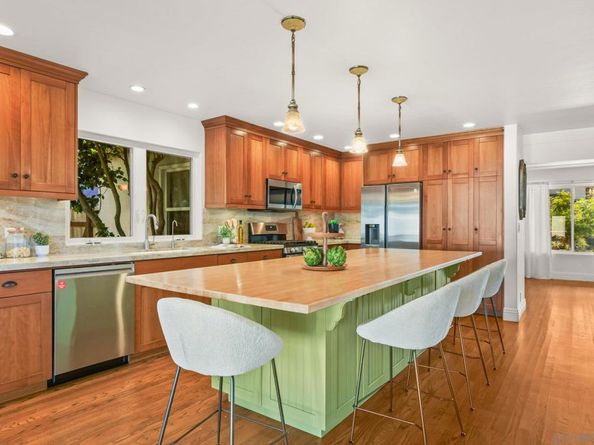 4386 Niagara Ave, San Diego CA 92107