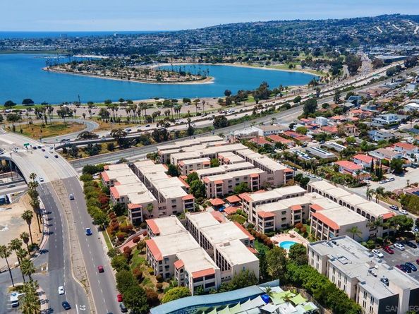 2510 Clairemont Dr 303, San Diego CA 92117