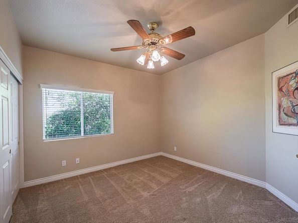 1772 Crescent Knolls Gln, Escondido CA 92029