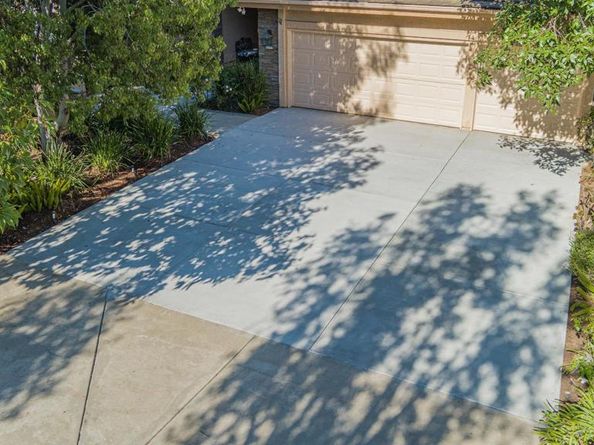 1772 Crescent Knolls Gln, Escondido CA 92029