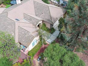 1772 Crescent Knolls Gln, Escondido CA 92029