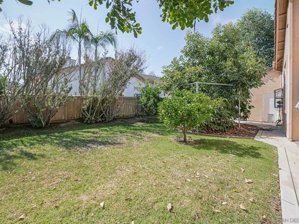 1772 Crescent Knolls Gln, Escondido CA 92029