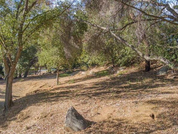 1772 Crescent Knolls Gln, Escondido CA 92029