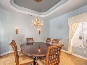 1772 Crescent Knolls Gln, Escondido CA 92029