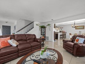 1193 Rachel Cir, Escondido CA 92026