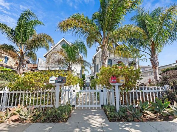 4954 Saratoga Ave, San Diego CA 92107