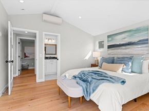 4954 Saratoga Ave, San Diego CA 92107