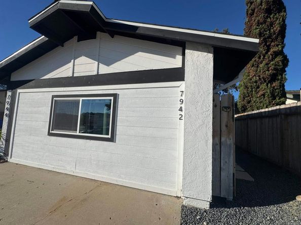 7942 & 7944 Calico St, San Diego CA 92126