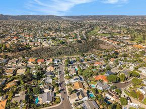 3008 Garboso Street, Carlsbad CA 92009