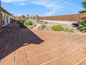 3008 Garboso Street, Carlsbad CA 92009