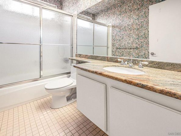 3008 Garboso Street, Carlsbad CA 92009