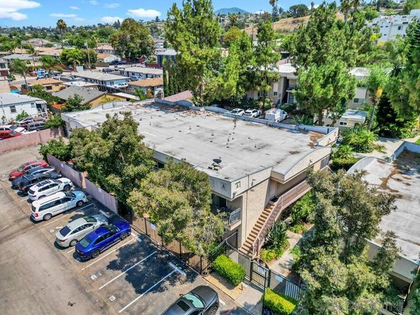 9860 Dale Ave A12, Spring Valley CA 91977