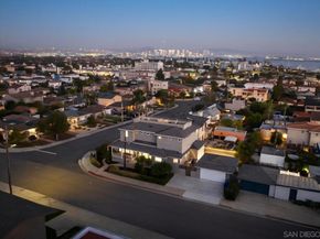 1525 Willow St, San Diego CA 92106