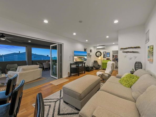 1525 Willow St, San Diego CA 92106