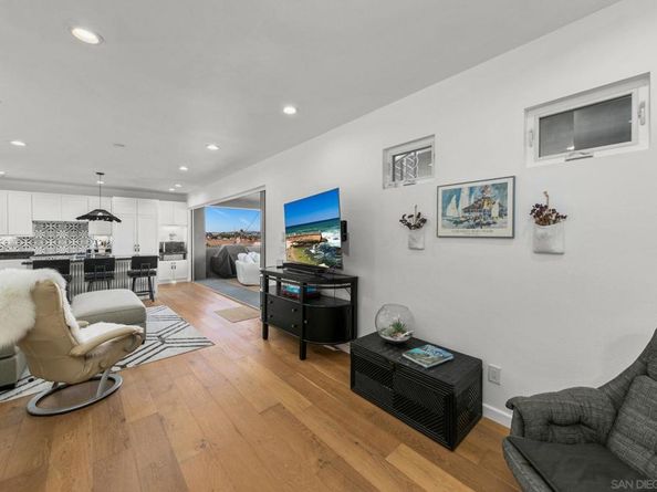 1525 Willow St, San Diego CA 92106