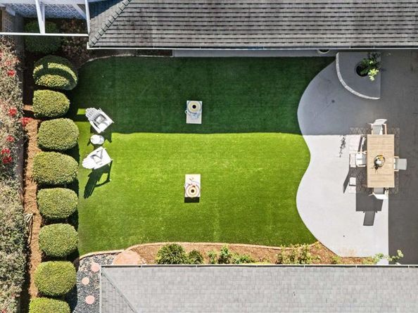 1177 Muirlands Vista Way, La Jolla CA 92037