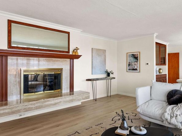 1177 Muirlands Vista Way, La Jolla CA 92037