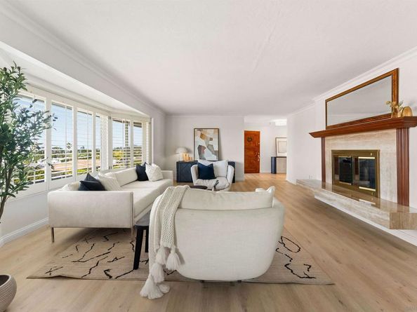 1177 Muirlands Vista Way, La Jolla CA 92037